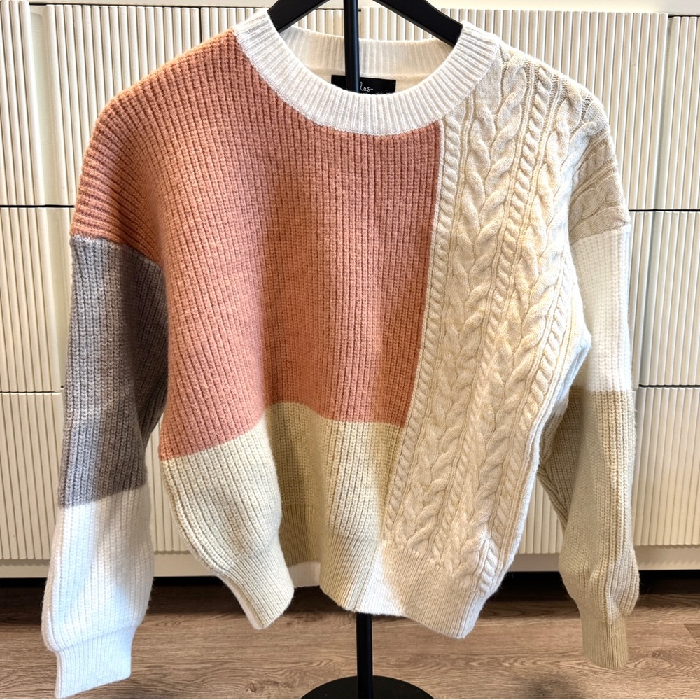 Lulu's Multicolor Knit Sweater. Women’s size small..